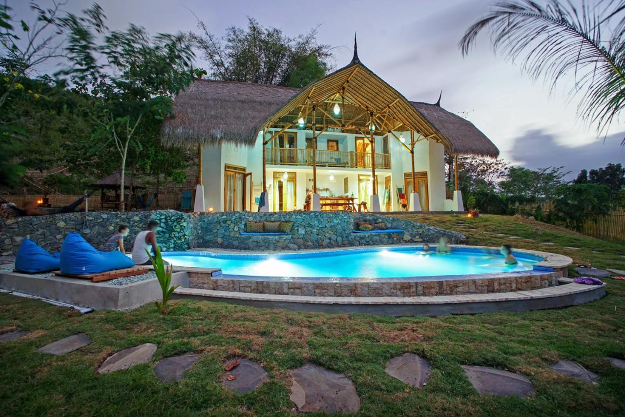 Batu Bambu Hotel Kuta  Exterior foto
